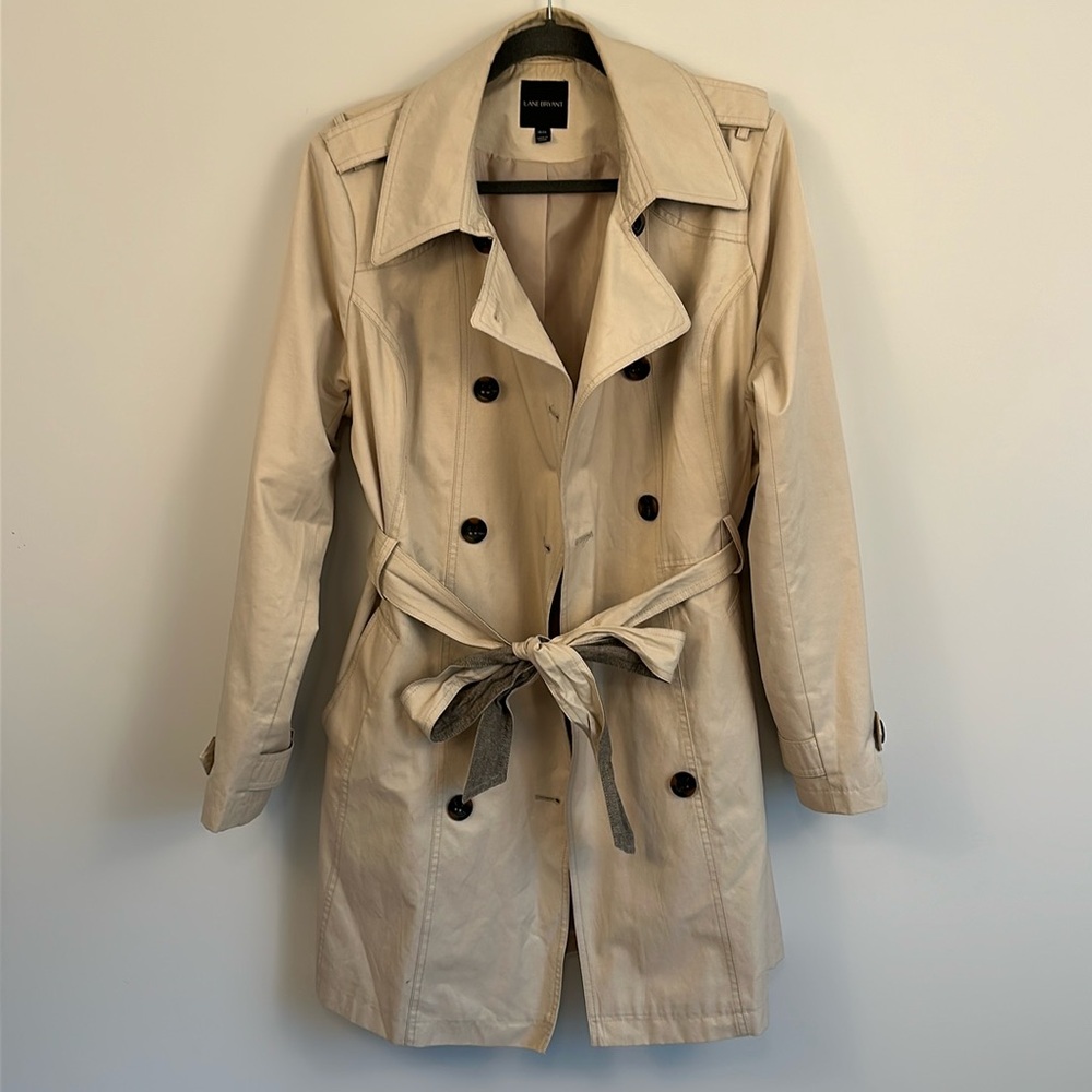 Lane Bryant Rain Coat Size 14/16